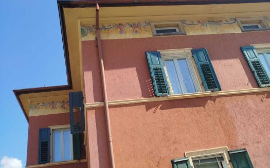 “Four-room apartment in the center of Dimaro Monclassico.”