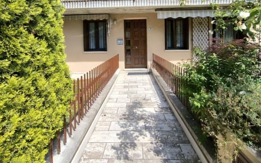 Trilocale in Lonato del Garda